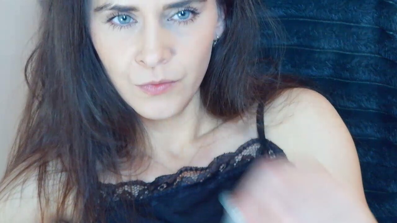 KhalessiNessyhot