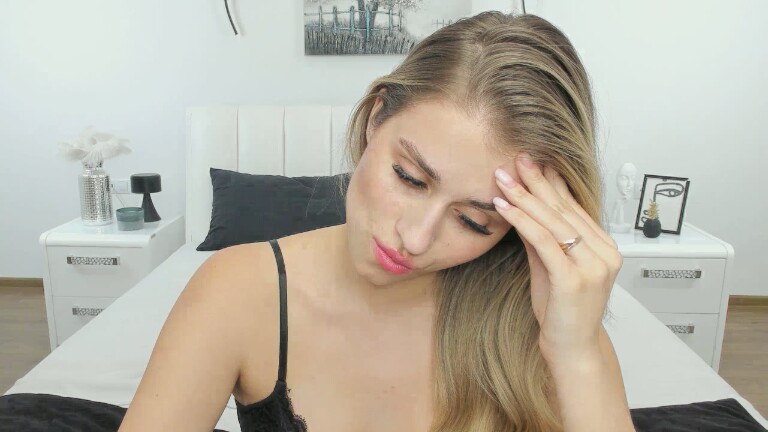 AlisAnne's Streamate show and profile