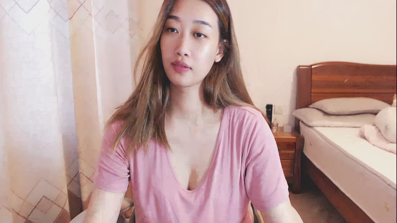 Cleo_CC